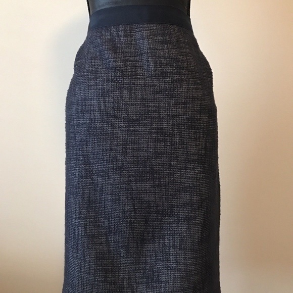 Elie Tahari Navy‎ Blue Tweed Slim Pencil Skirt 6 - Picture 2 of 4